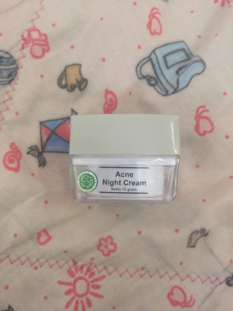 Acne Night Cream Ms Glow Kesehatan Kecantikan Kulit Sabun Tubuh Di Carousell