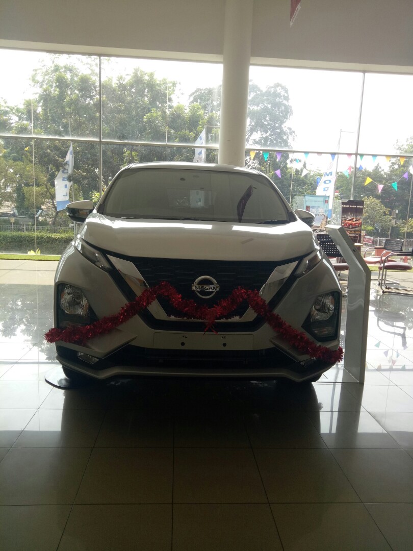 All New Livina Vl At Silver Dp 25jtn Mobil Motor Mobil Untuk Dijual Di Carousell