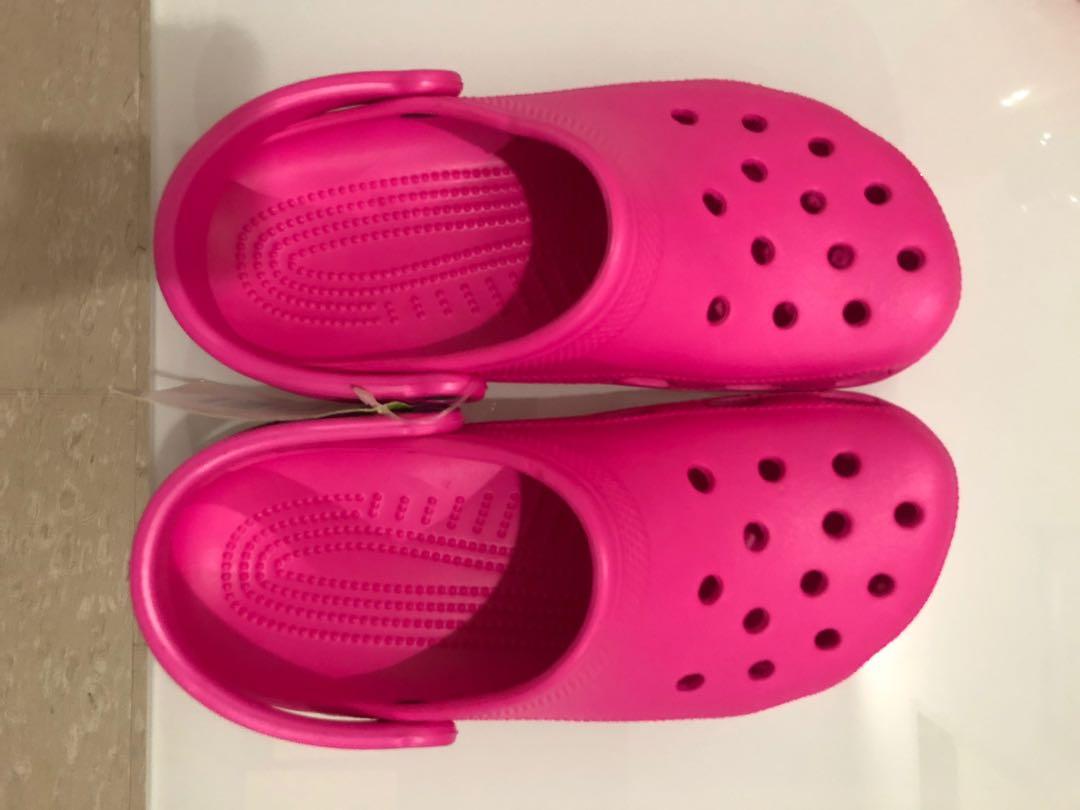 crocs m6 w8