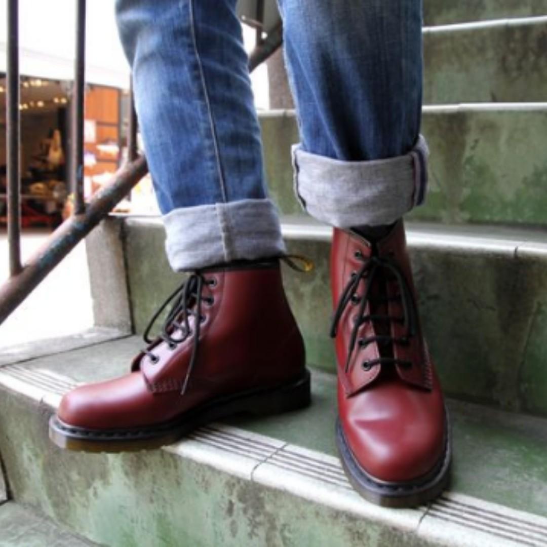 Dr Martens 101 6 Eye Boots in Cherry Red Smooth