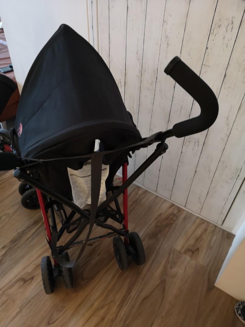 Jeep Umbrella Stroller Basic JEEP UMBRELLA STROLLER, Babies & Kids, Going Out, Strollers on Carousell
