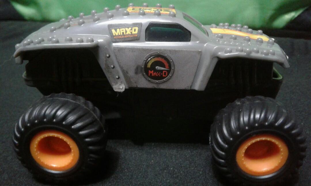 Mcdonalds happy meal online toys monster jam