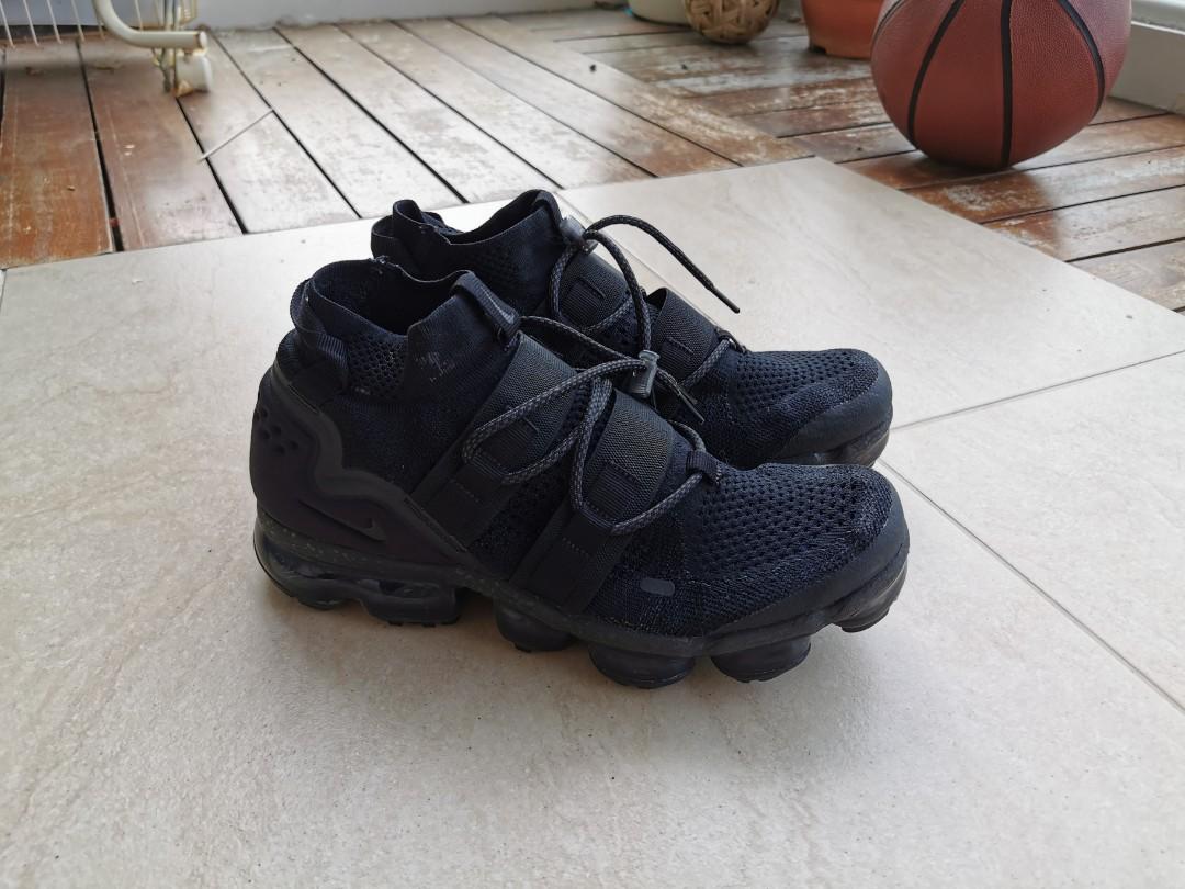 utility vapormax triple black