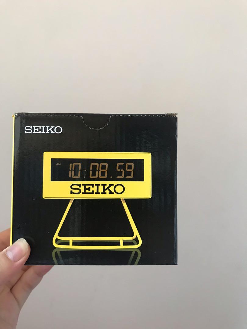 seiko sports timer clock