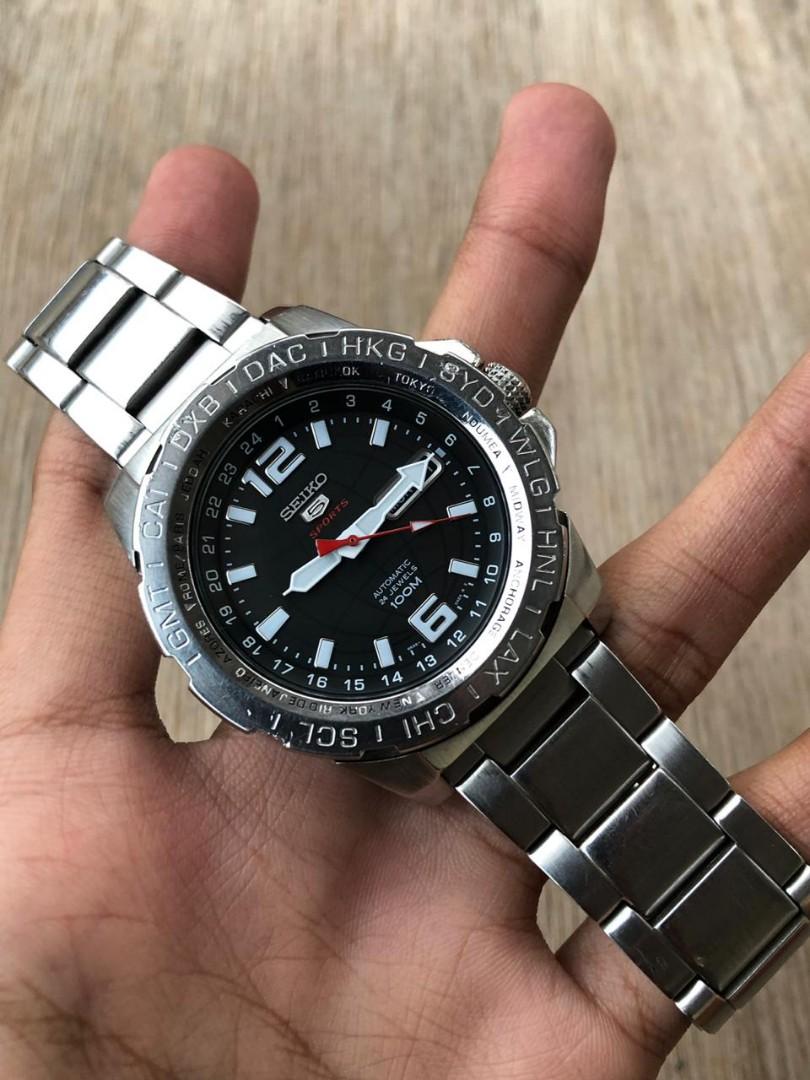 Seiko srp683k1 deals