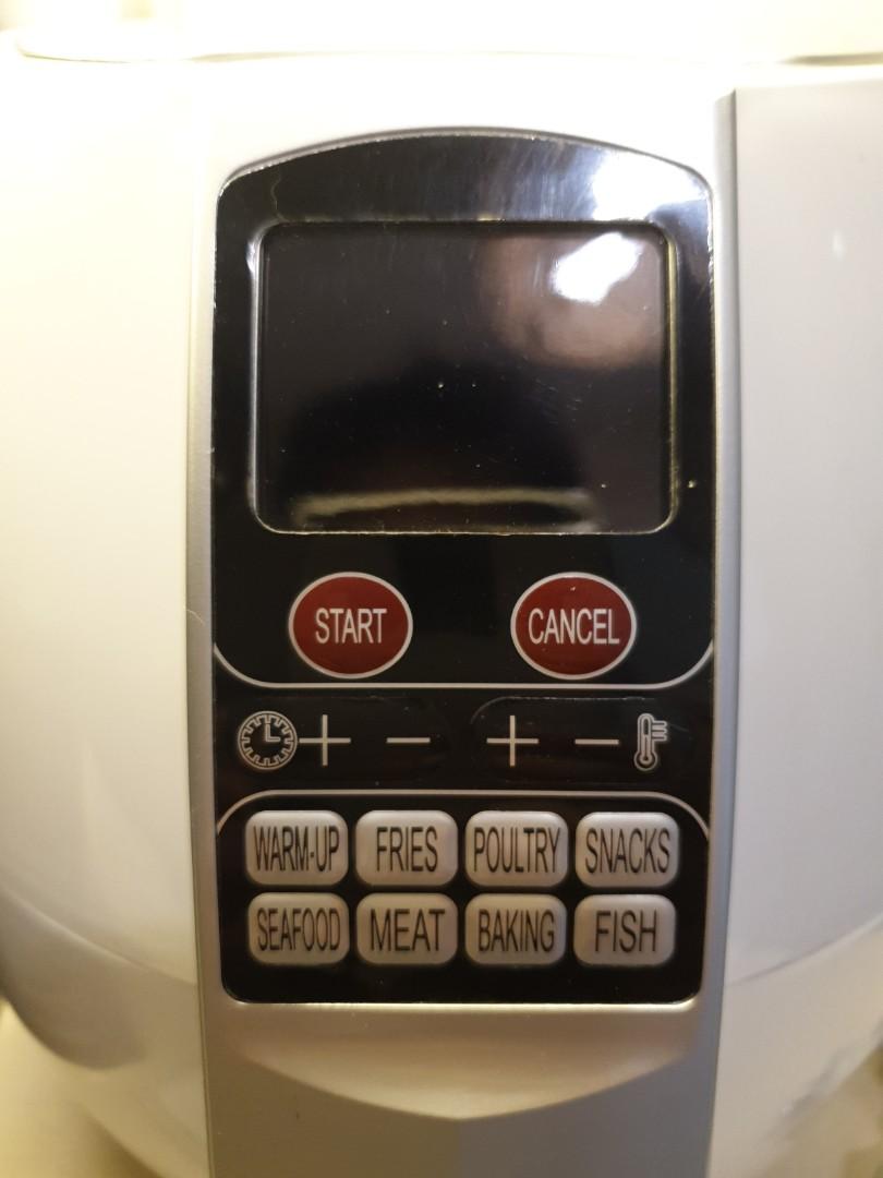 Smith + Nobel 3L Digital Air Fryer (8 cooking functions / Blue LCD display) 1500W Model