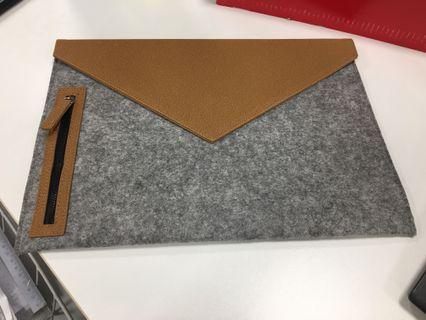 Laptop bag