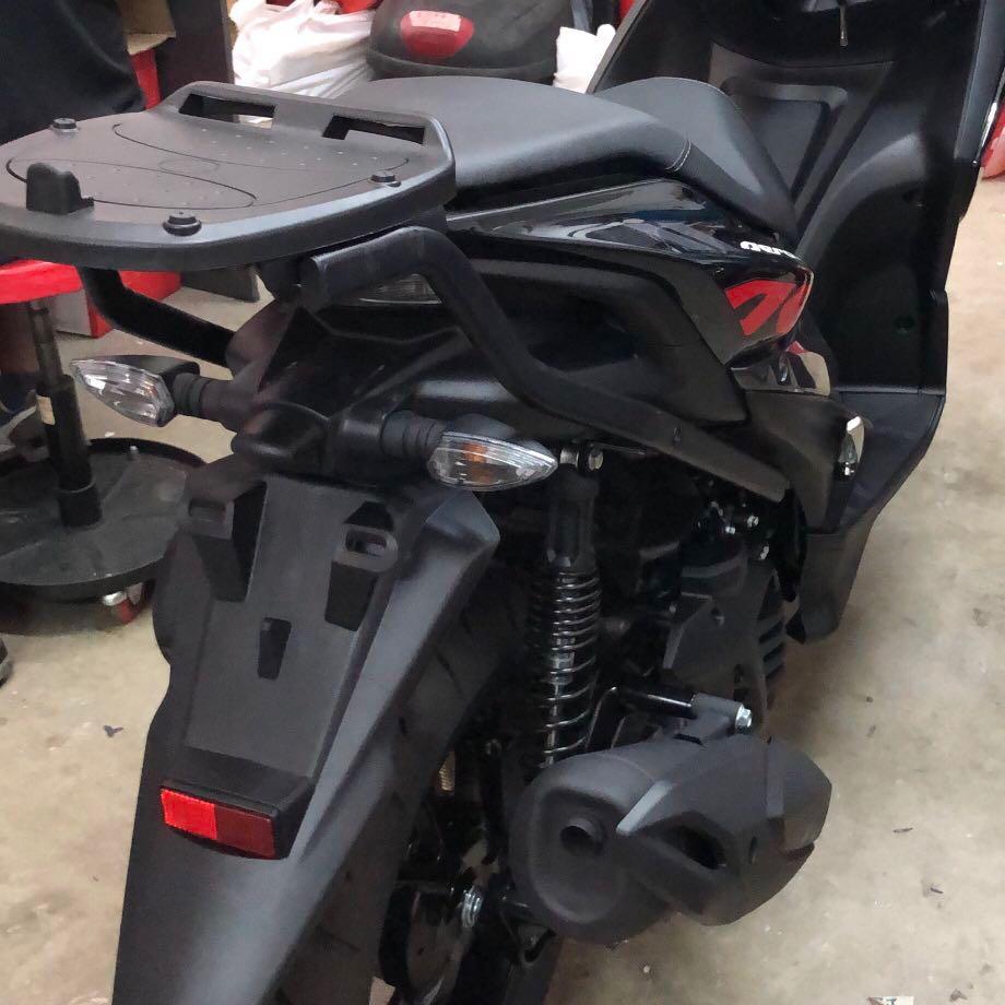 motorcycle top box brackets