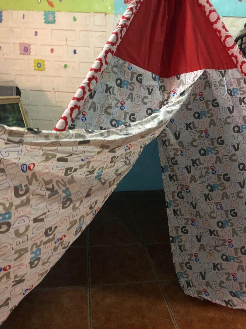 Big TeePee Tent (Category: Infant Playtime) located in Marilao. Submitted by gi_yan (Listing ID 253050142, Image 2). Description: A very large teepee tent, will fit 2-4kids max Very easy to assemble.