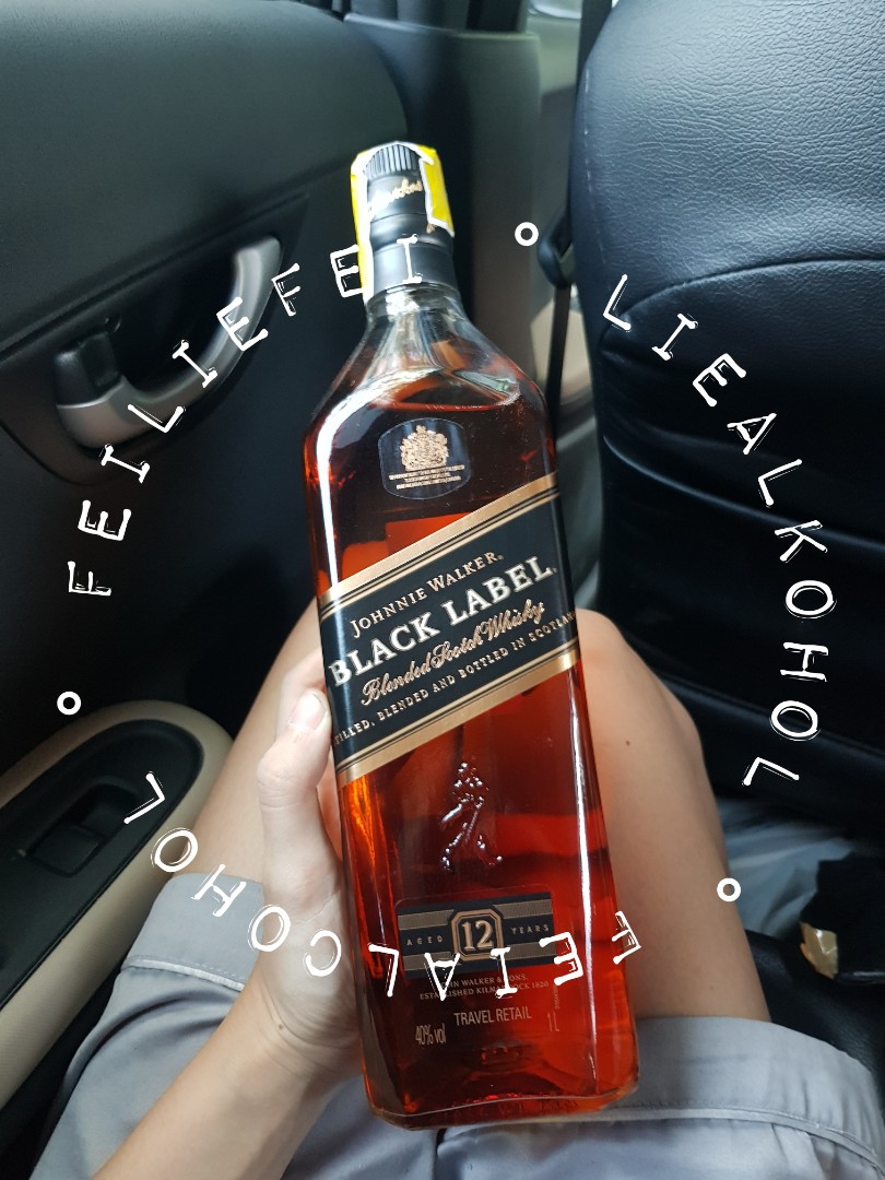 black label 1 liter, Makanan & Minuman, Minuman Tidak ...