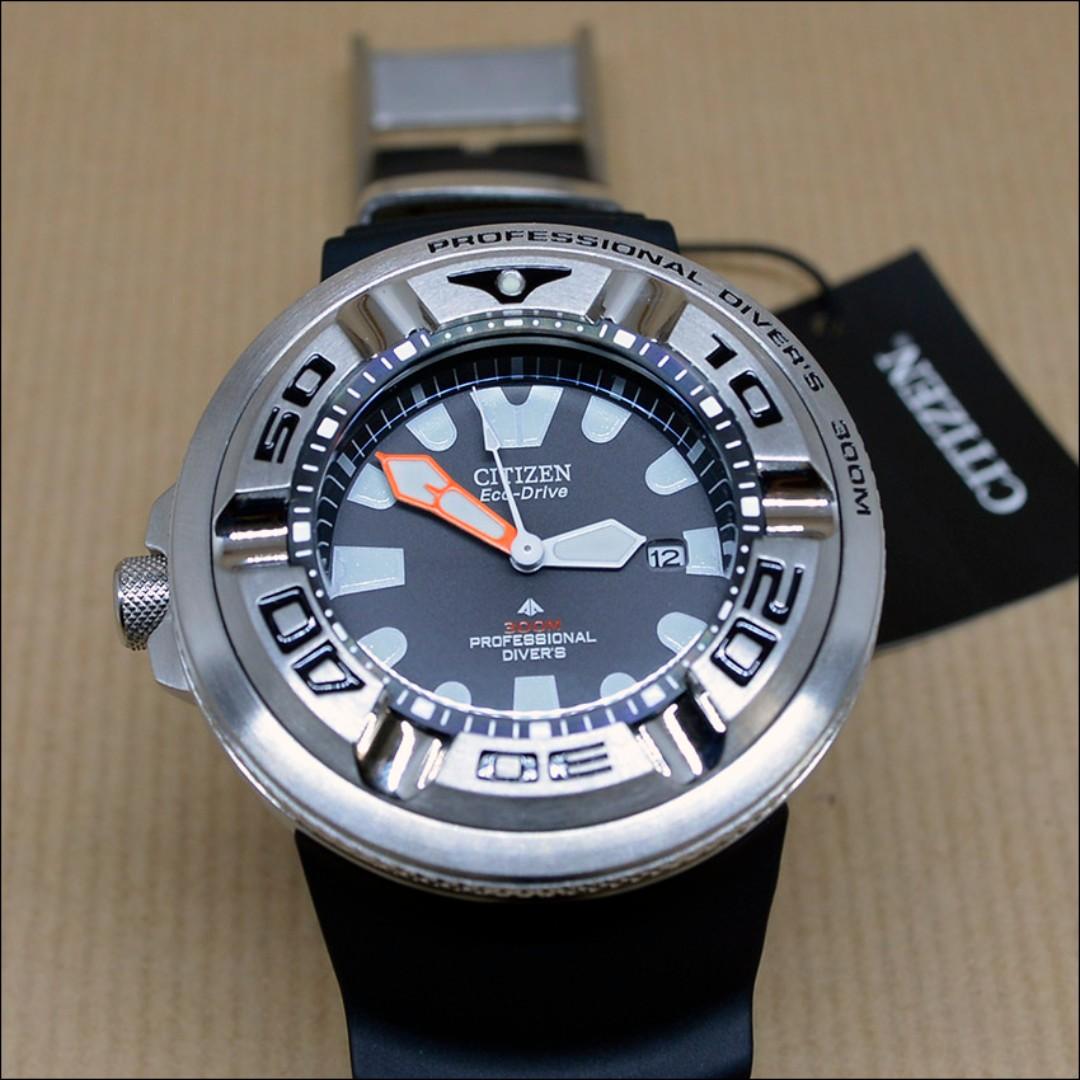 Citizen eco drive professional divers 300m sale