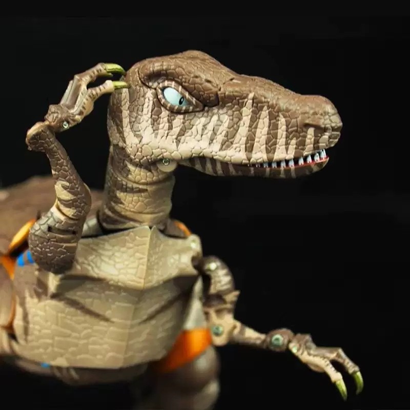 (PO) Dinobot Beast Wars Velociraptor Infinite Transformation IT02 IT02