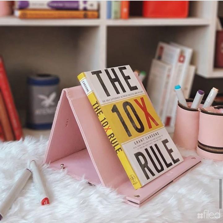 FILED Book Angler (Category: Stationery & School Supplies) located in Manila. Submitted by b2dazzle (Listing ID 253029101, Image 1). Description: Filed Book Angler • Leatherette Organizer Bookstand from Filed (bought last week at FULLYBOOKED SMNE for P845; just tried it on loool) • 8" x 10" x 1.5" (when closed) • Can also serve as a mini folder when not used as a bookstand • Garter closure to keep your papers in place • Expandable pen loop, perfe