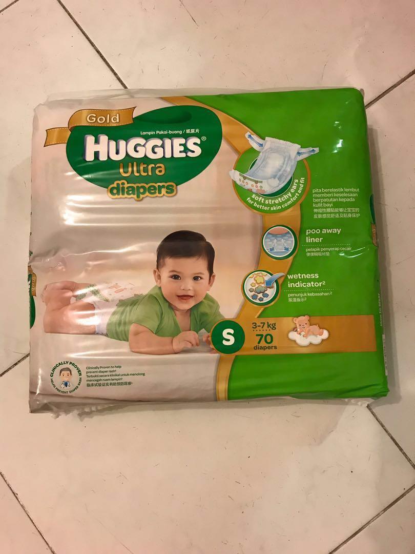 Huggies diaper for new born, Babies & Kids, Bathing & Changing, Diapers