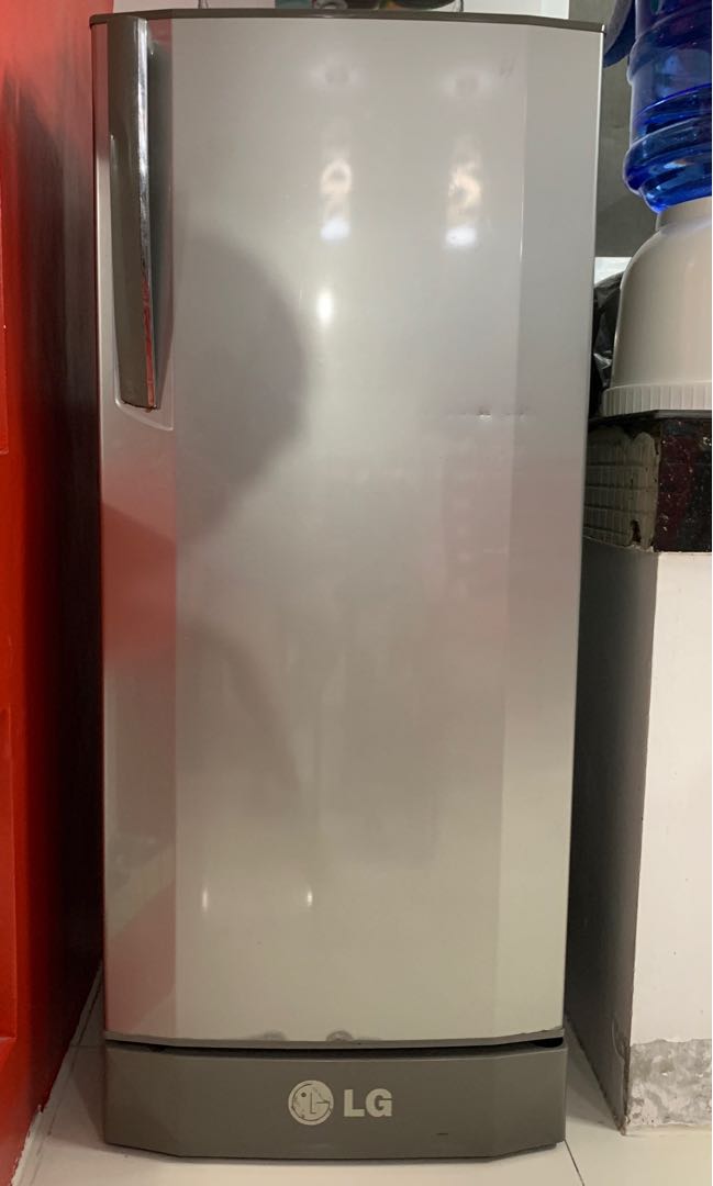 Refrigerator 6 cheap cu ft