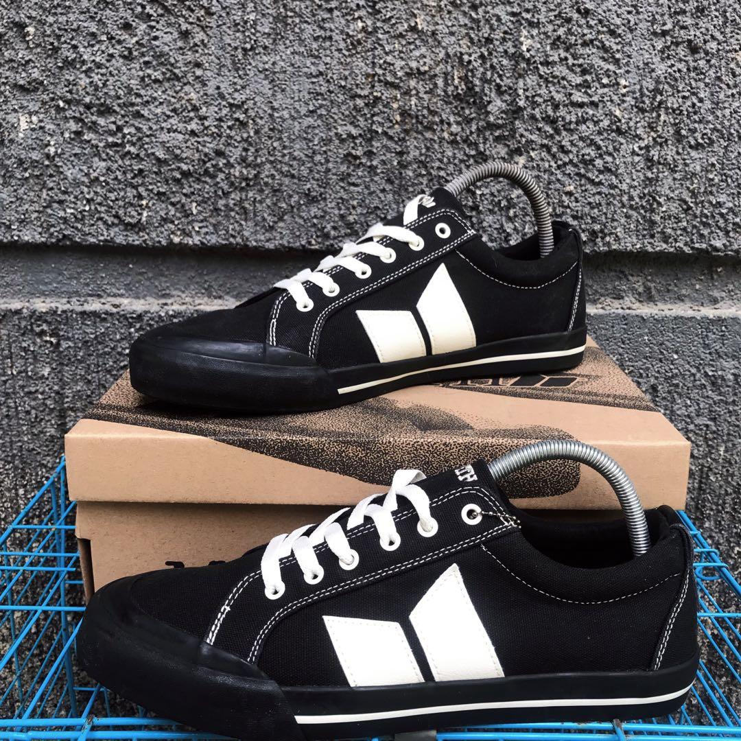 macbeth eliot black cement