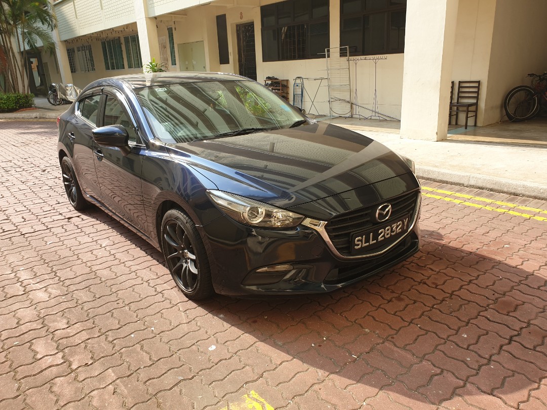 Cheap car rental (Mazda 3)