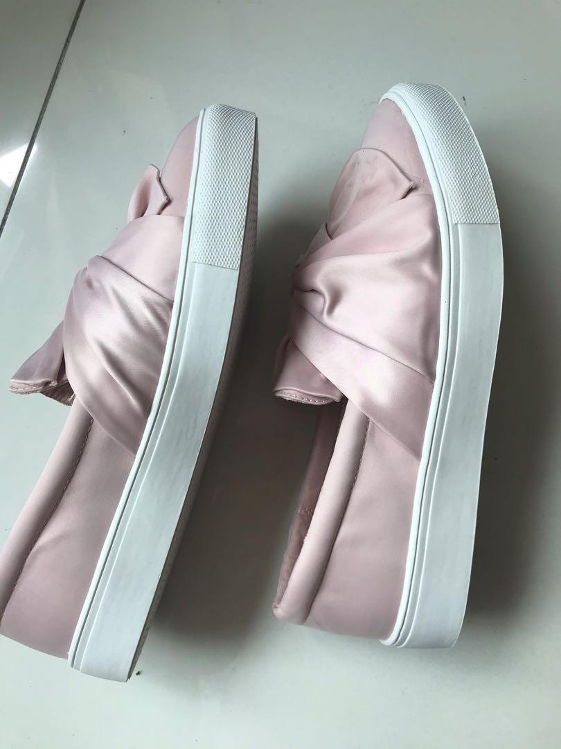 Mia zani clearance bow