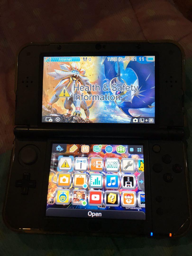 Nintendo 3DS XL (with case, charger, r4 card and Mario Kart), Video