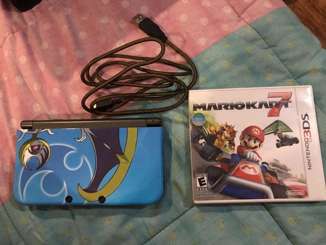 Nintendo 3DS XL (with case, charger, r4 card and Mario Kart), Video