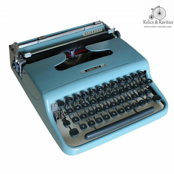 Olivetti-Underwood Lettera 32 (circa 1964), Furniture & Home ...