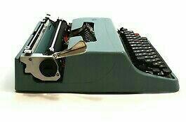 Olivetti-Underwood Lettera 32 (circa 1964), Furniture & Home ...
