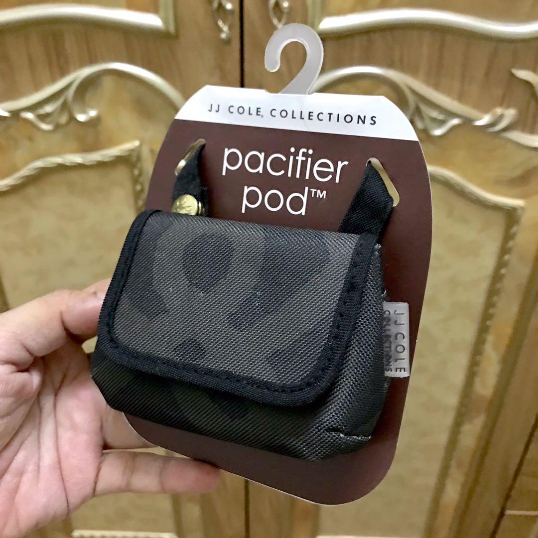 jj cole pacifier pod