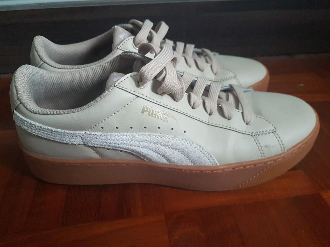 Puma Vikky Platform L Ladies Trainers 