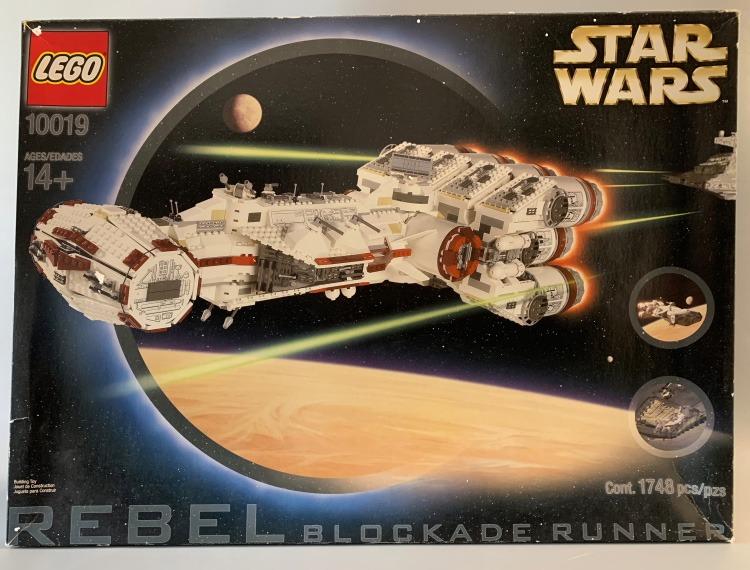 Lego blockade runner 2025 ucs