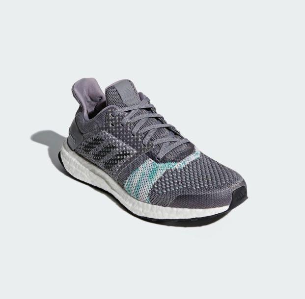 ultraboost st w