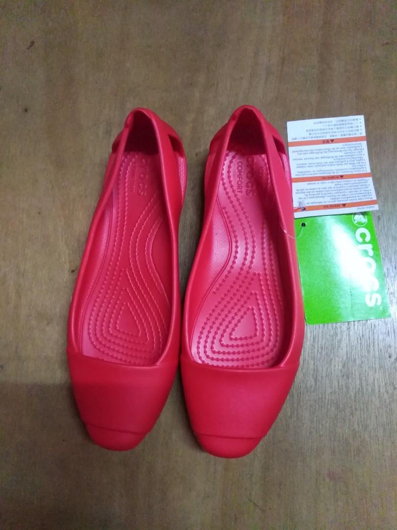 Croc thongs bcf clearance