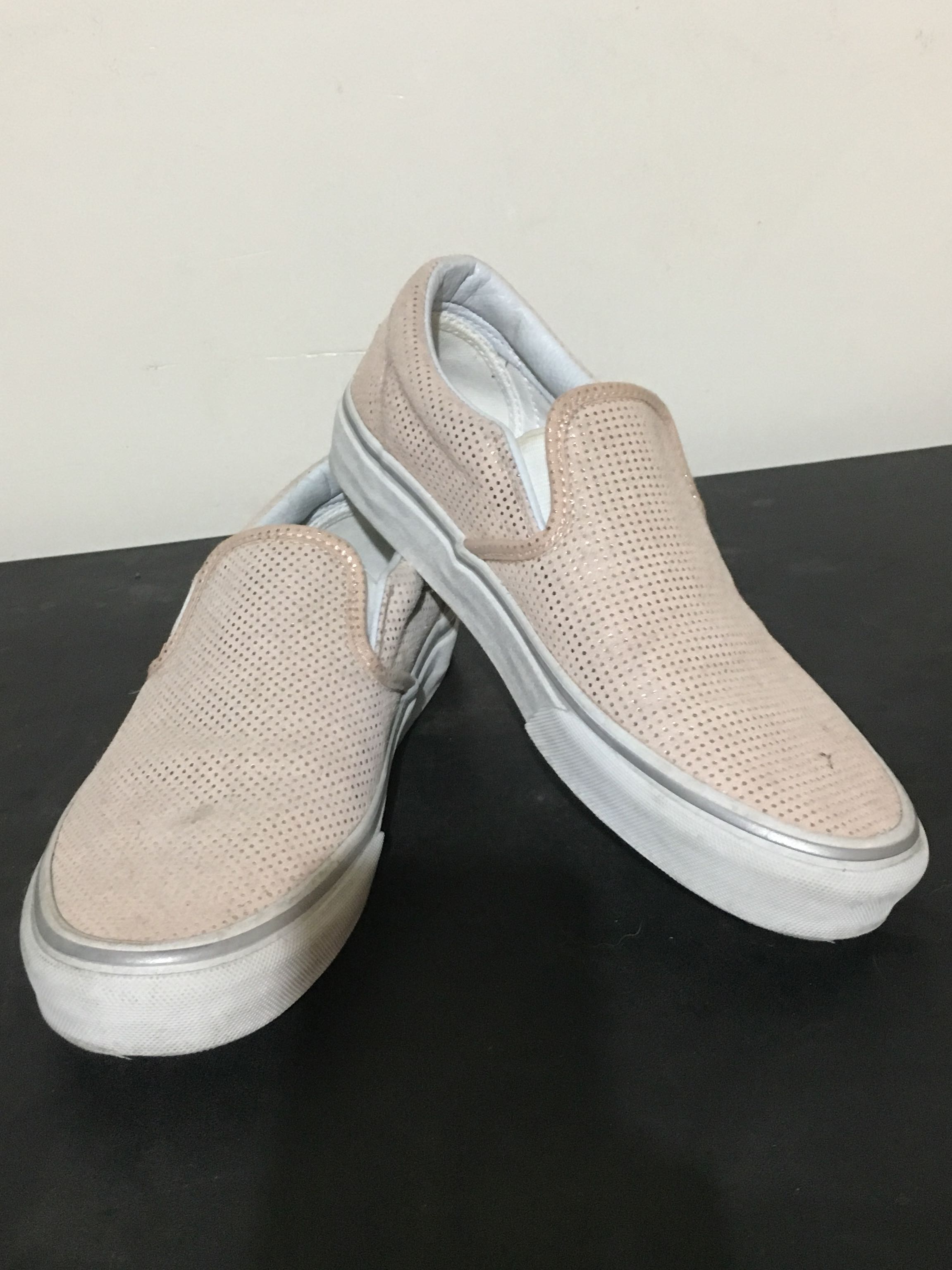 vans pink slip on shoes