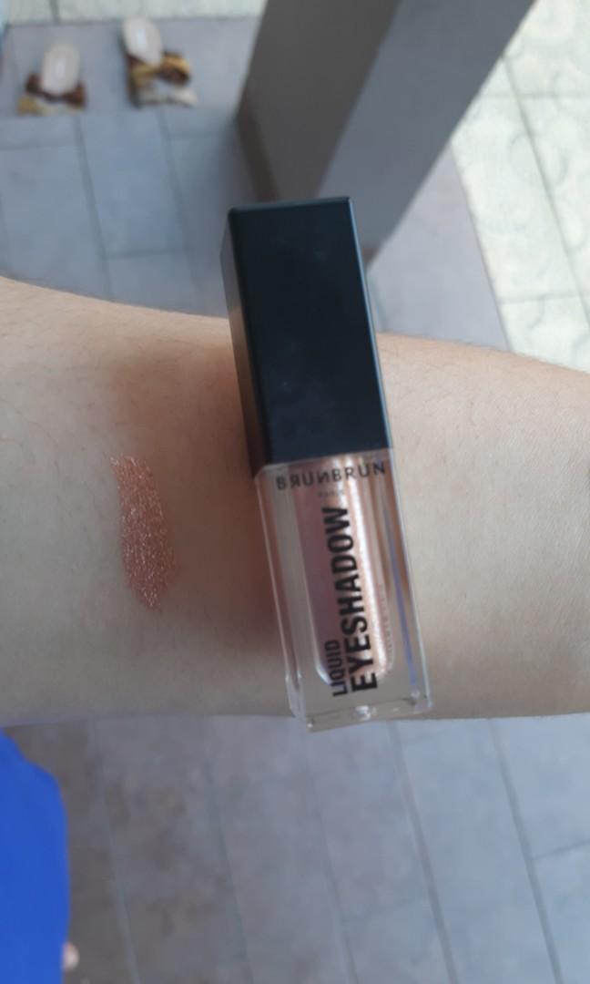 Brunbrun Liquid Eyeshadow Kesehatan Kecantikan Rias Wajah Di Carousell