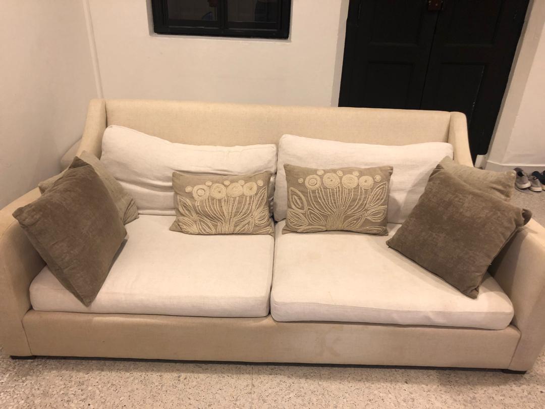 FREE Crate & Barrell Sofa, Furniture & Home Living, Furniture, Sofas on