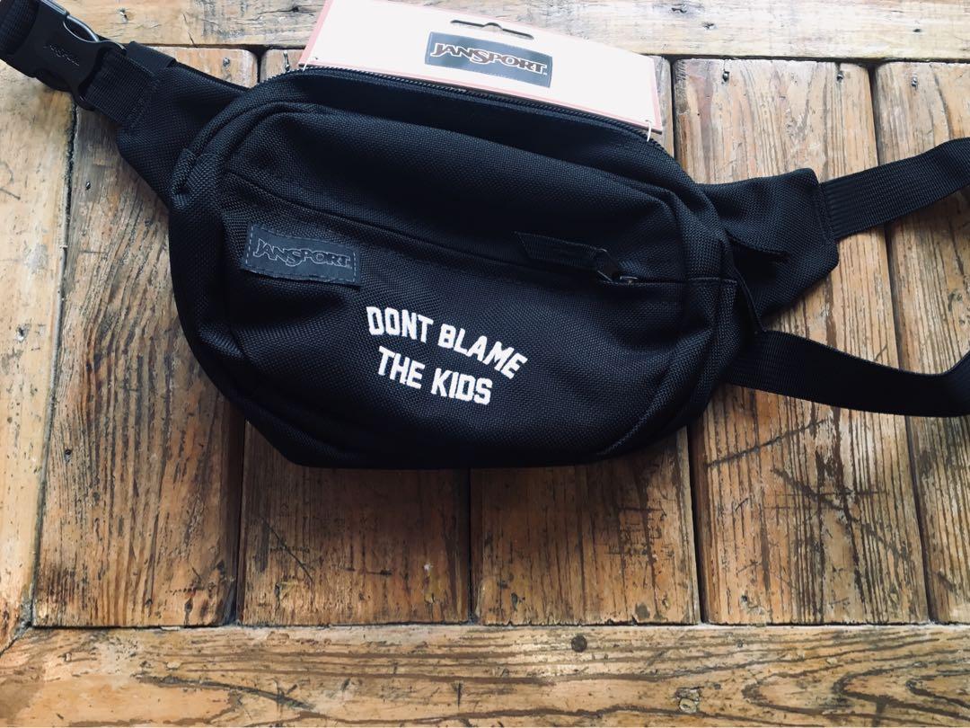 vintage jansport fanny pack