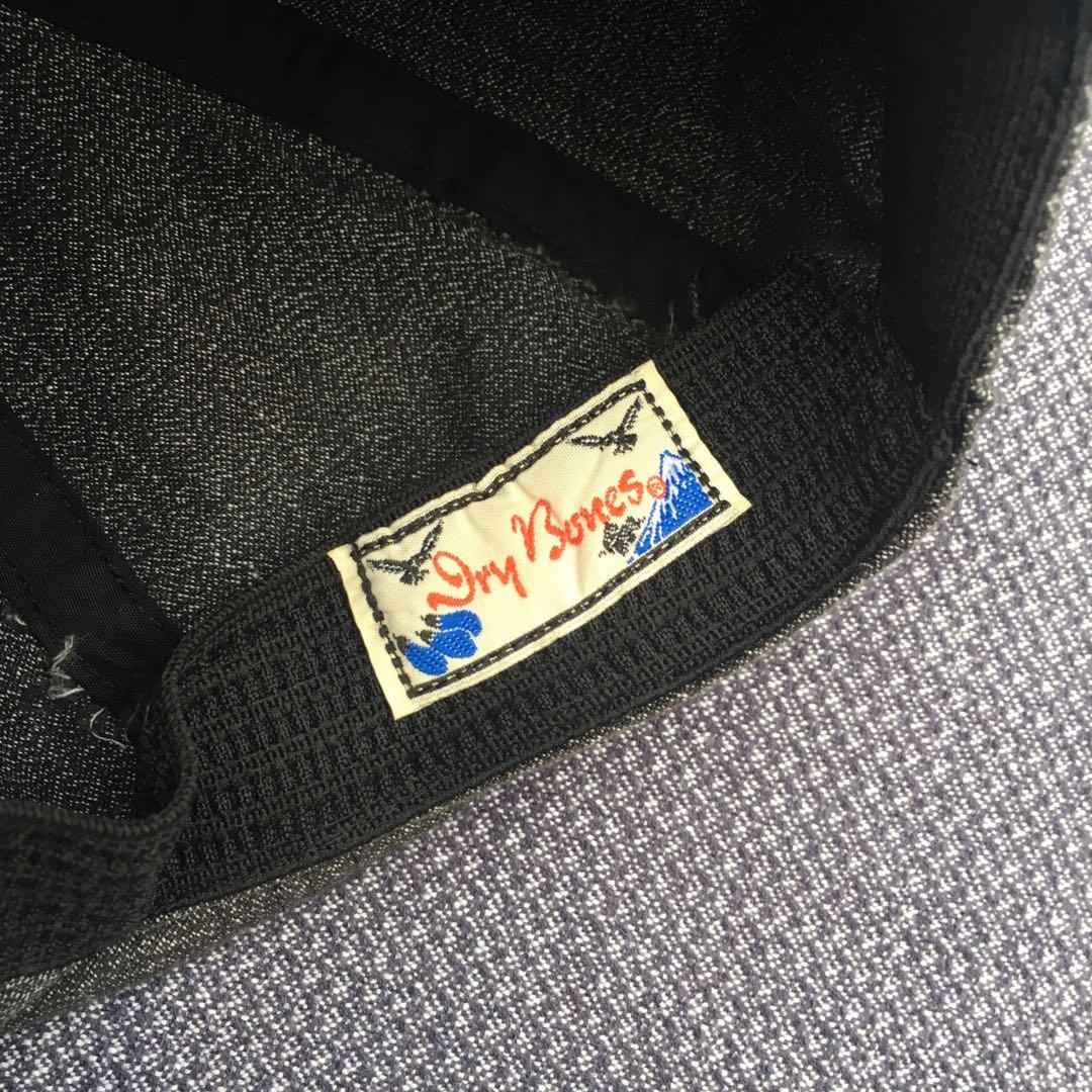 Dry Bones japan casquette new boys cap dark grey chambry, Men's Fashion