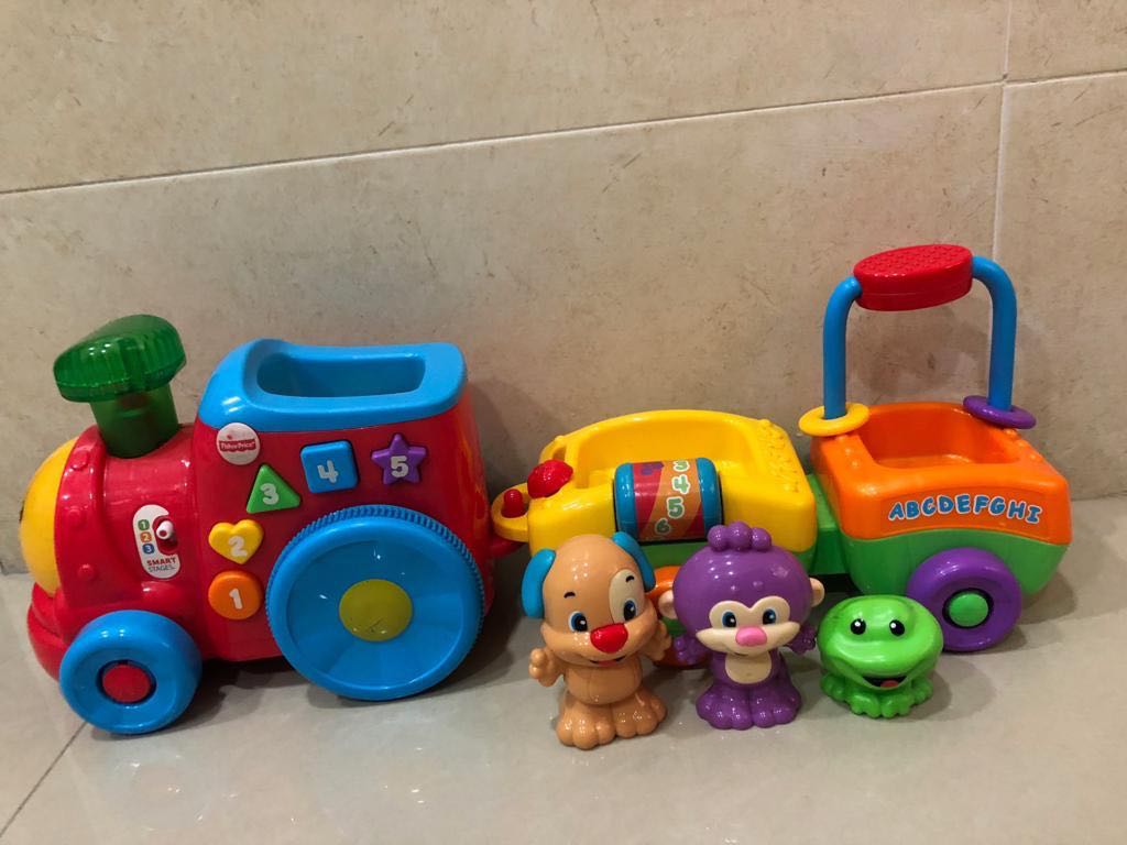 fisher price laugh and learn train