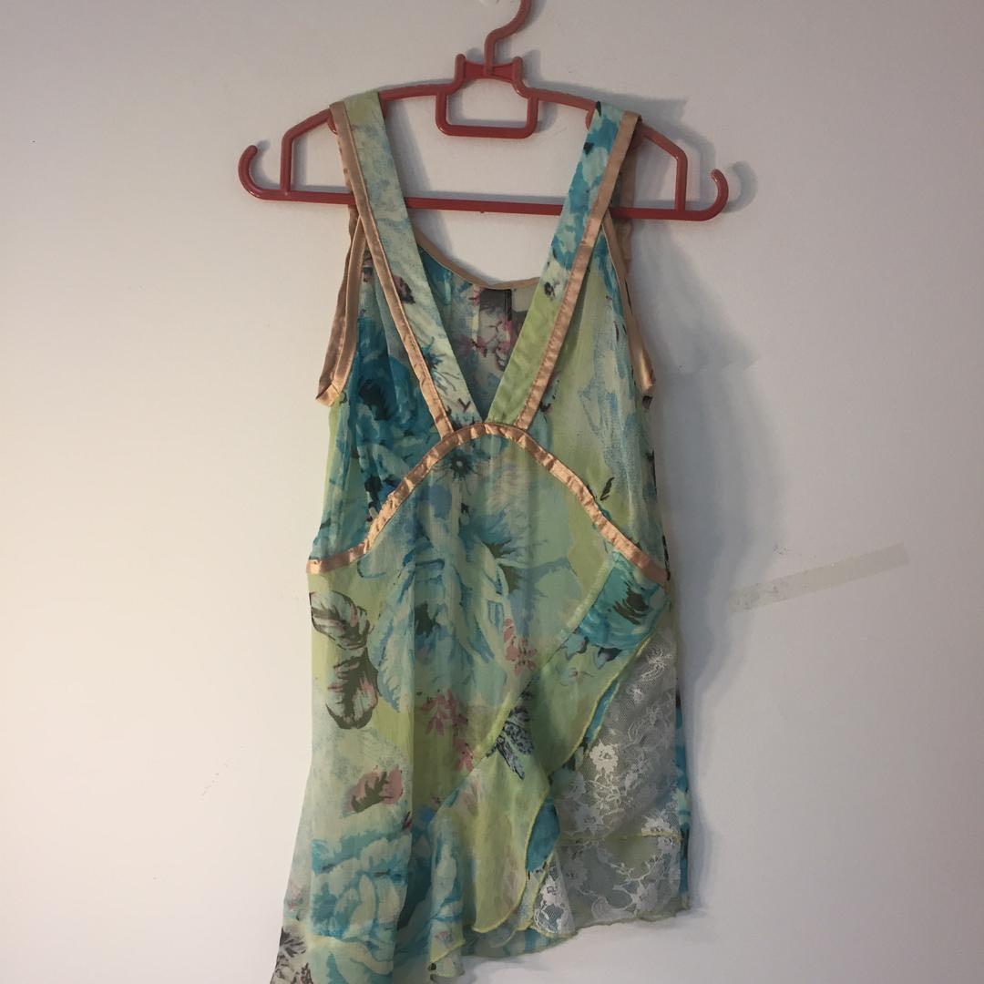 Plus green floral top main image 1