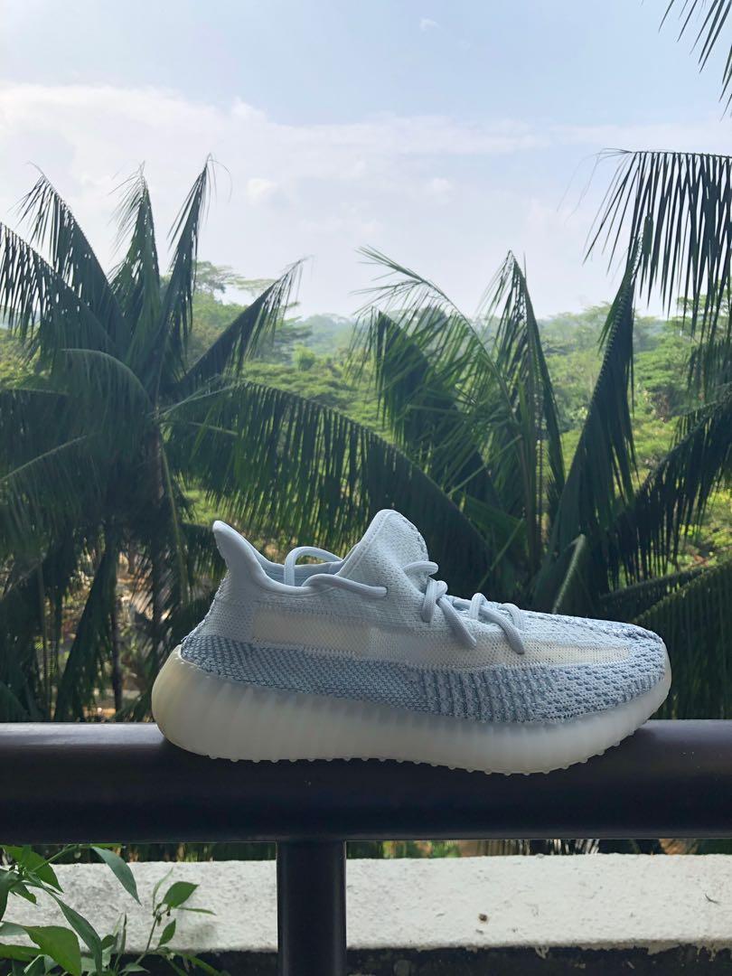 Terms and Conditions Adidas YEEZY BOOST 350 V2 Cloud White