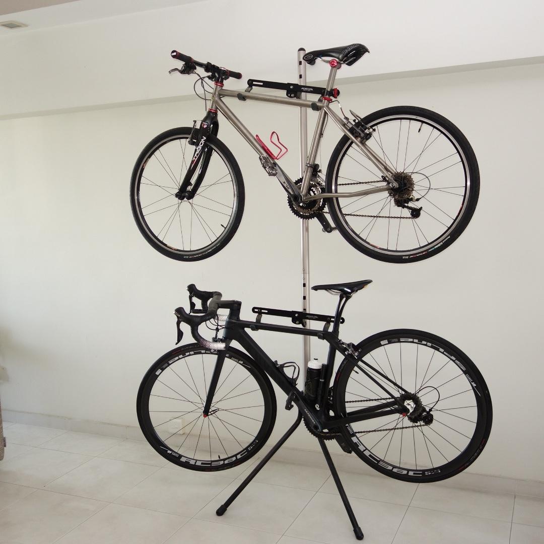 Minoura Gravity Stand Sports Equipment Bicycles Parts Parts Accessories on Carousell
