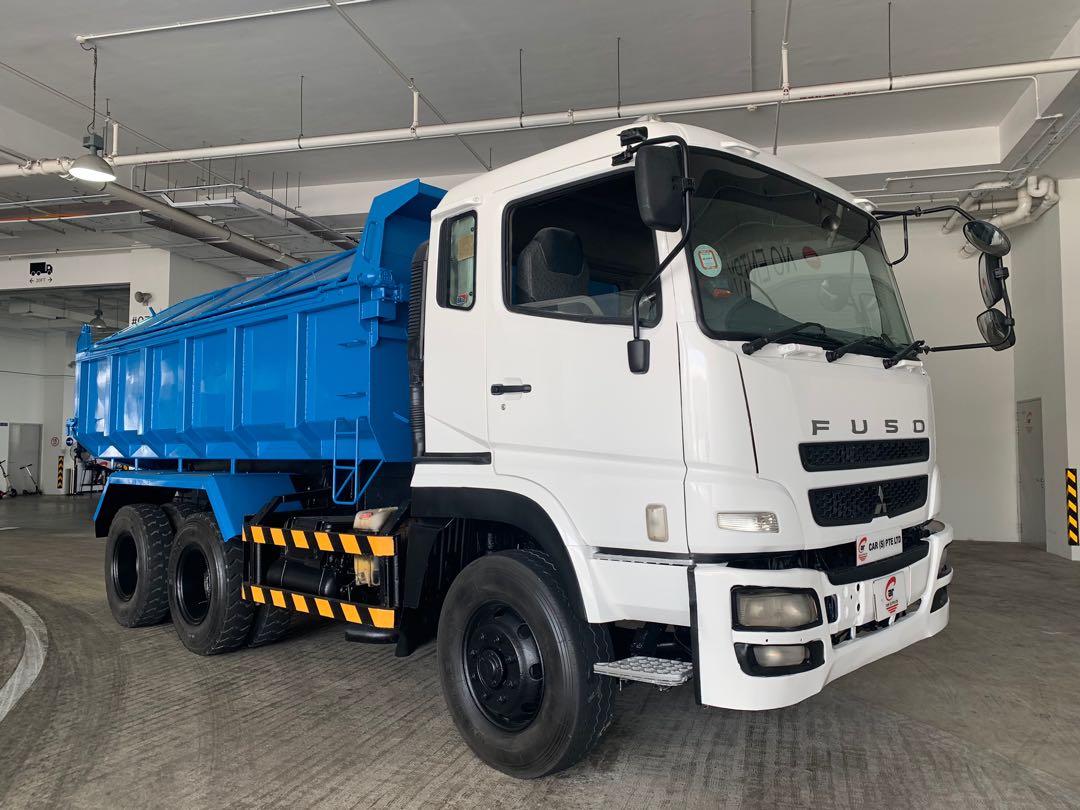 Mitsubishi fuso truck
