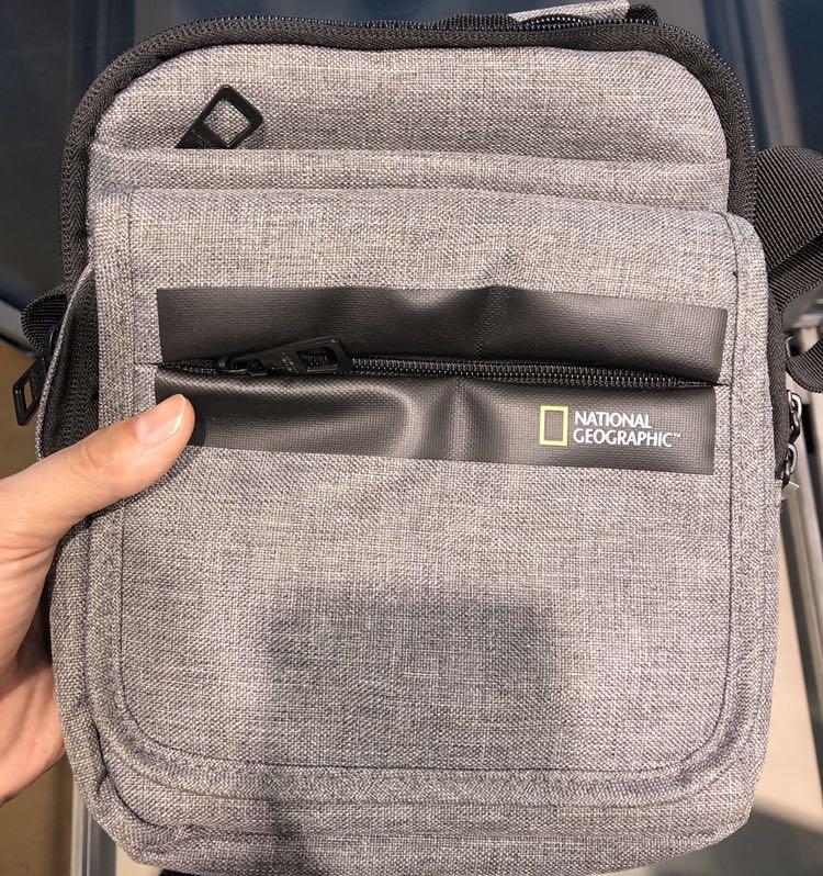 national geographic pouch bag