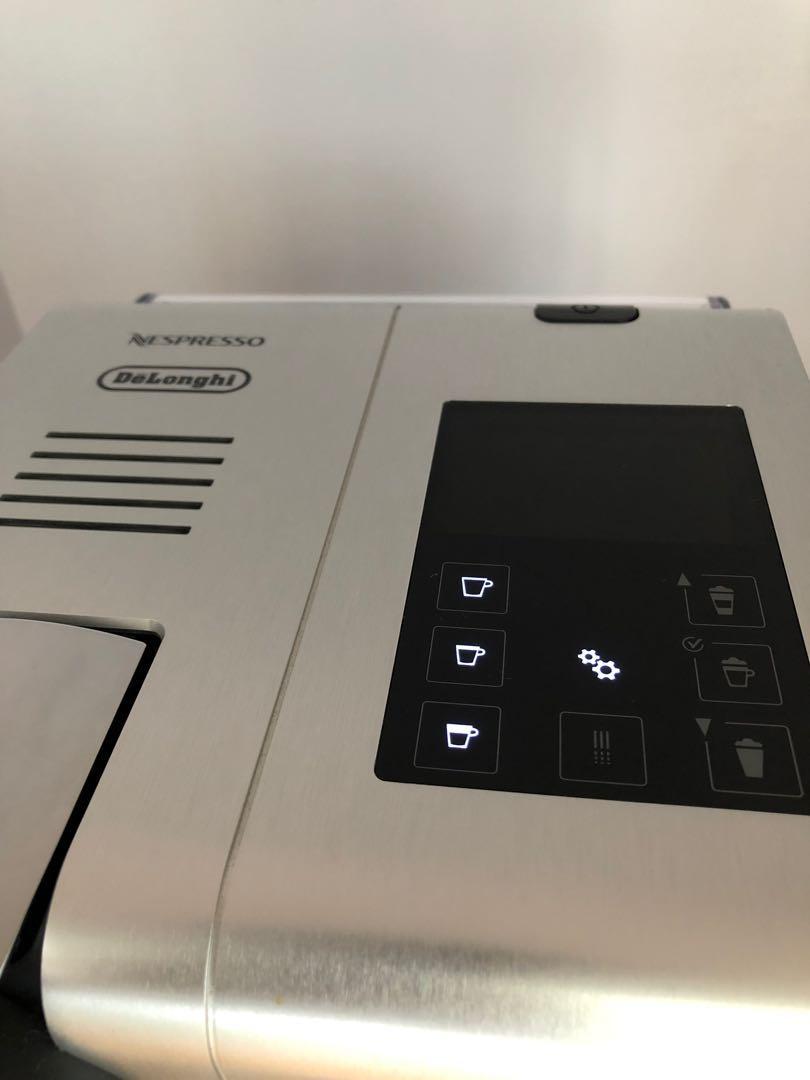 Nespresso Lattissima Pro (Under warranty), TV & Home Appliances