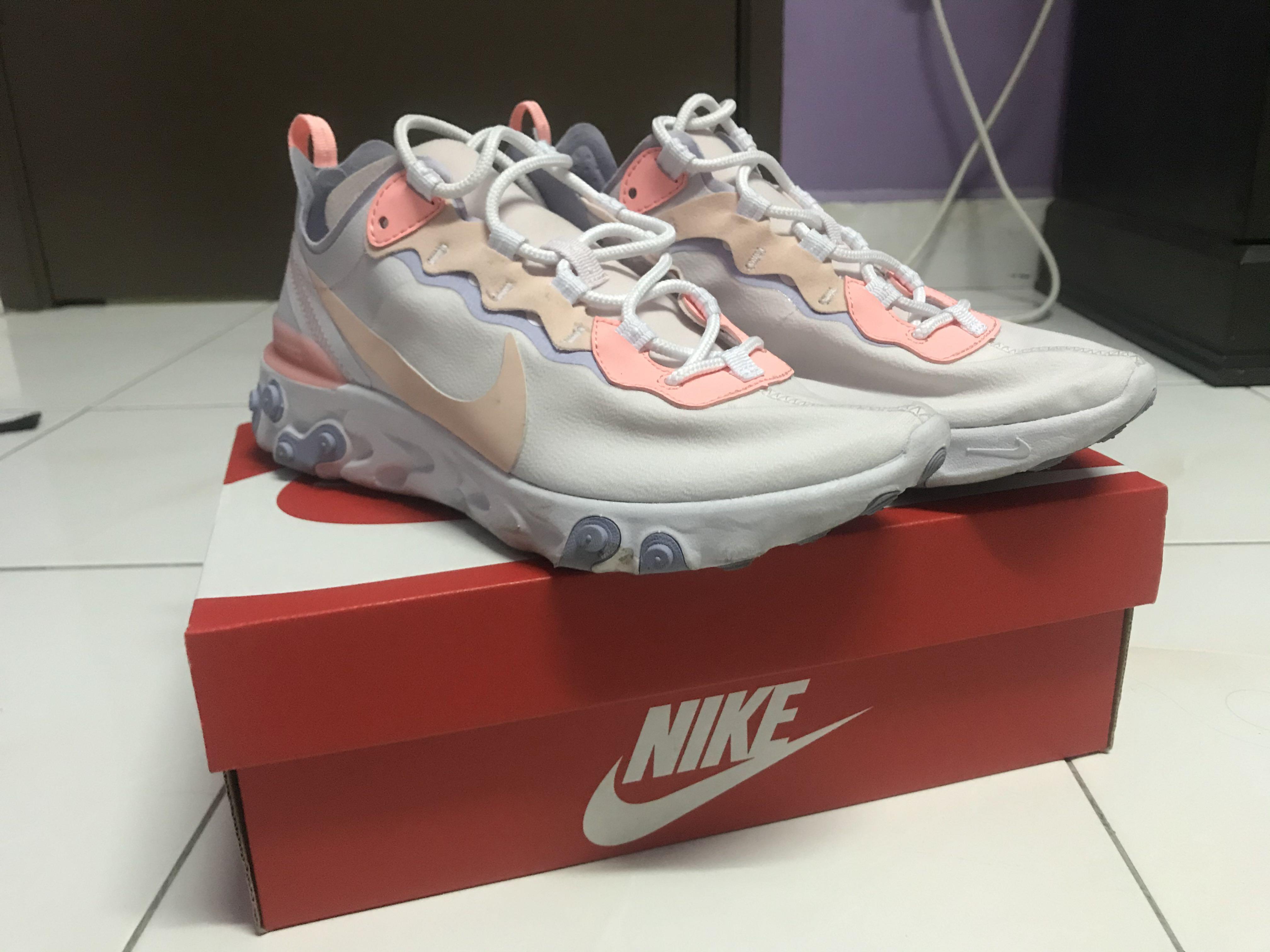 Nike react (Category: Sneakers) located in Kuala Lumpur. Submitted by friedchickenbabe (Listing ID 253212263, Image 1). Description: Bought it a few days ago, used it twice but i got bored. .