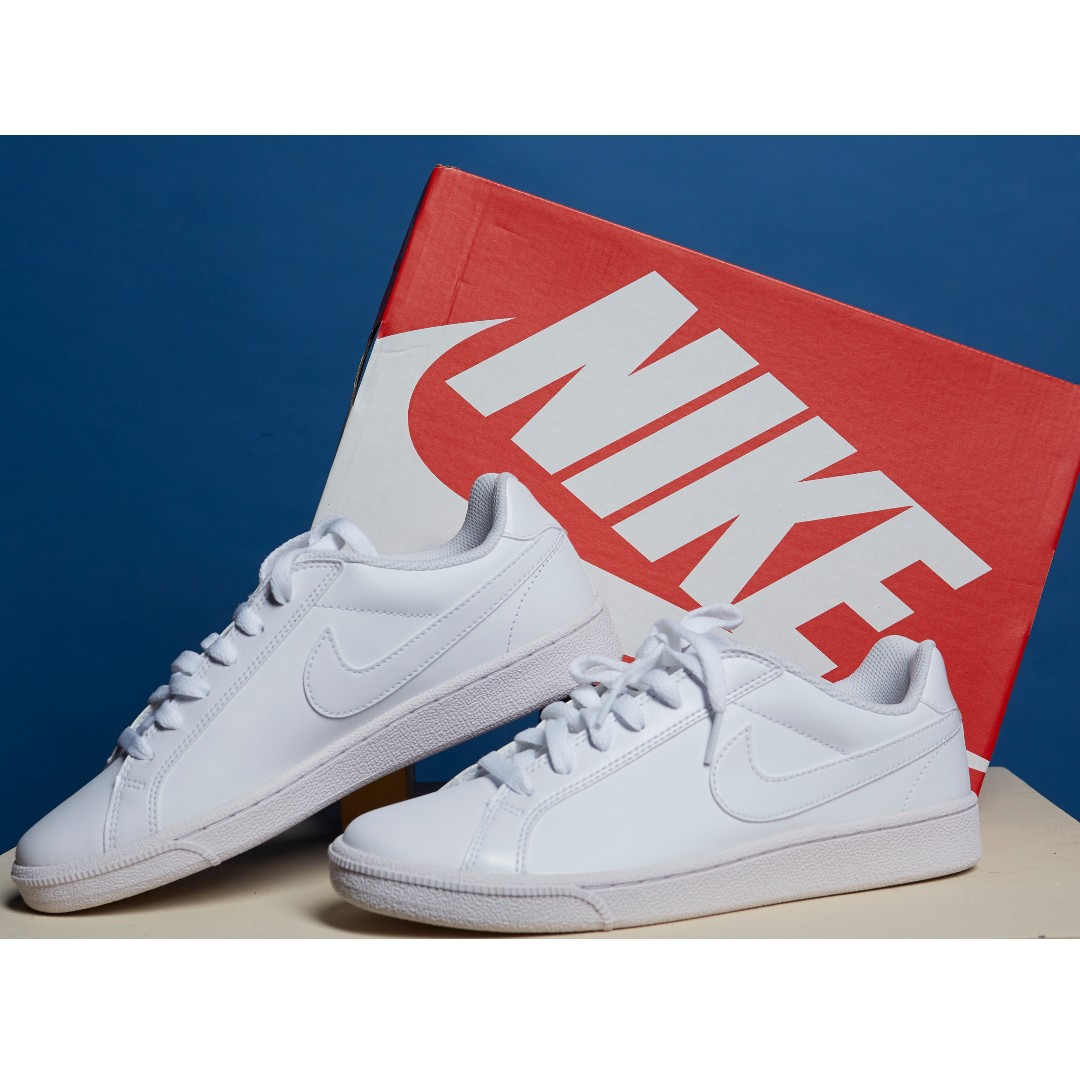Nike wmns court majestic clearance