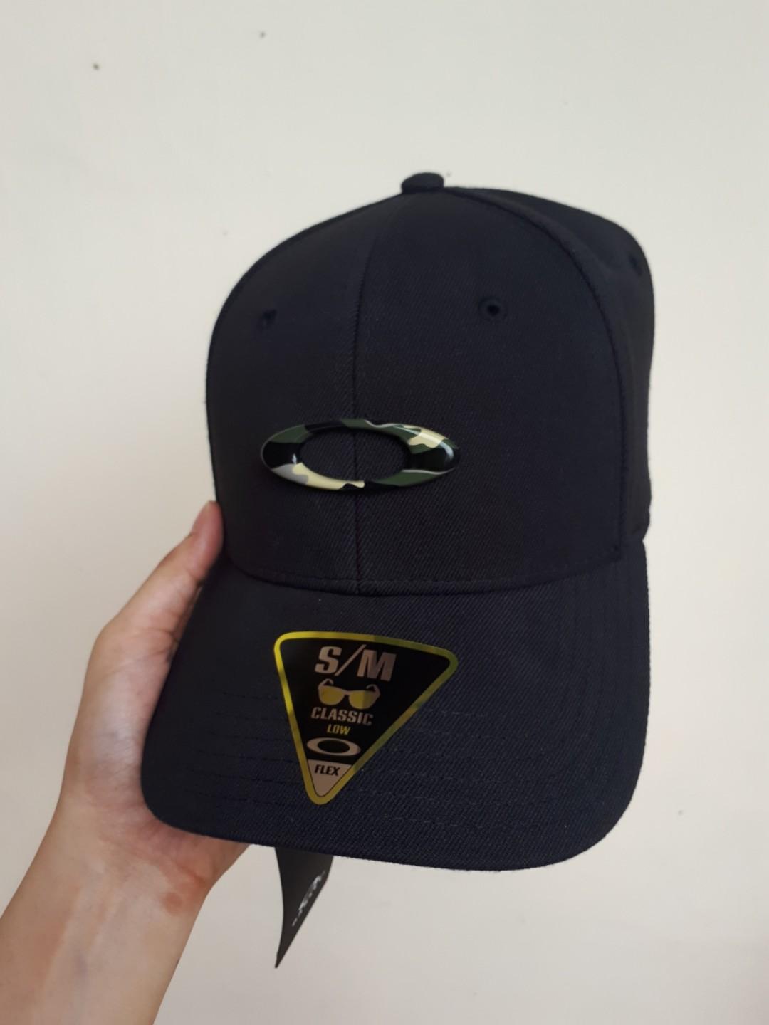 oakley classic flex cap