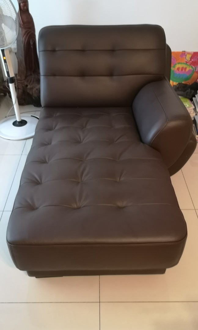 Reading couch, Furniture & Home Living, Furniture, Sofas on Carousell