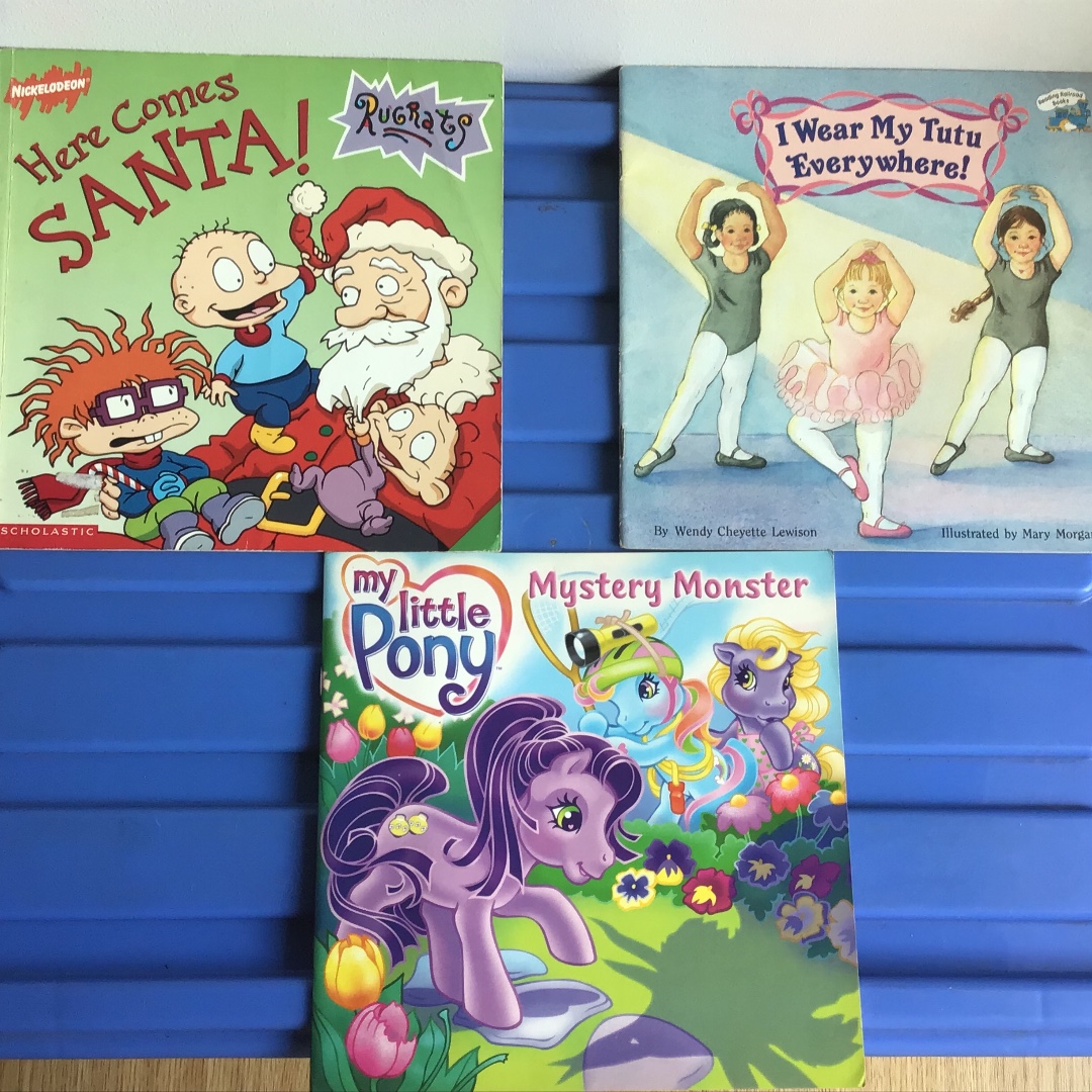 Rugrats/My Little Pony/I Wear my Tutu Everywhere, Hobbies & Toys, Books ...