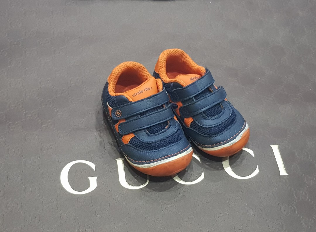 stride baby walking shoes