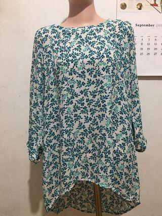 Preloved flowers tops
